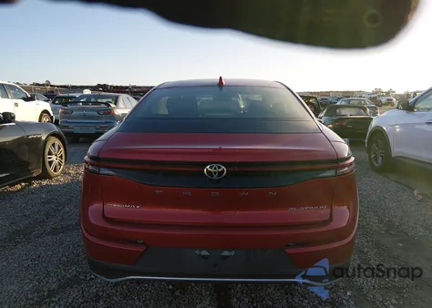 2023 Toyota Crown Platinum из США, поврежденный, VIN JTDAFAAF7P3001182